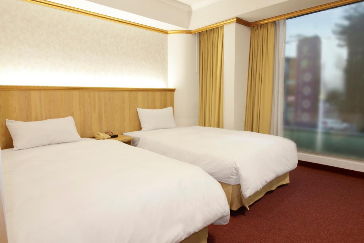 סינצ'ו סיטי Hotel Avenue מראה חיצוני תמונה