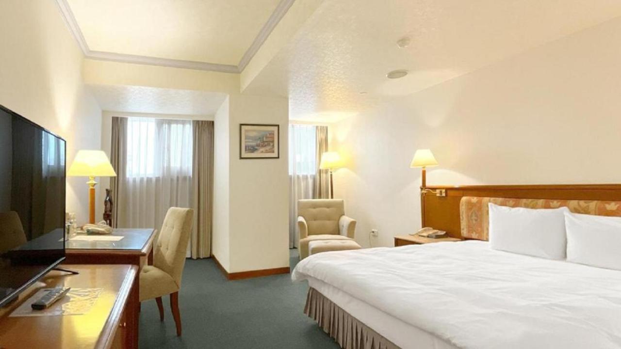 סינצ'ו סיטי Hotel Avenue מראה חיצוני תמונה