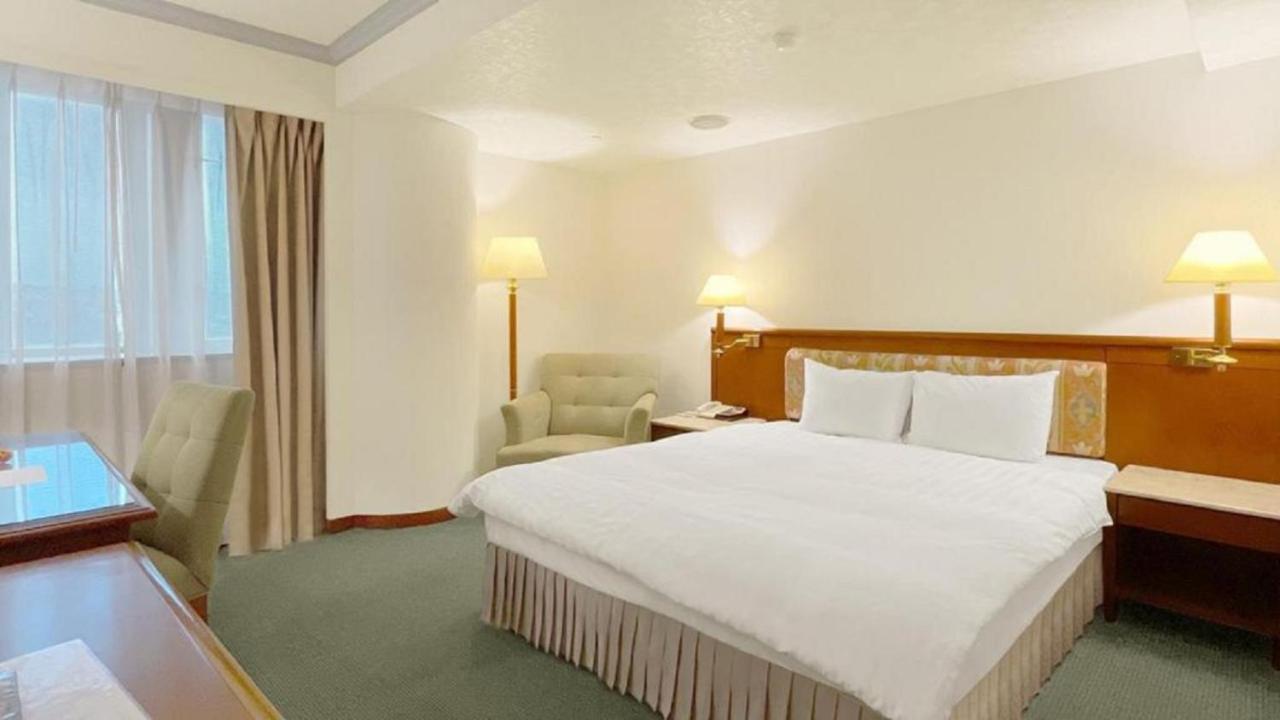 סינצ'ו סיטי Hotel Avenue מראה חיצוני תמונה