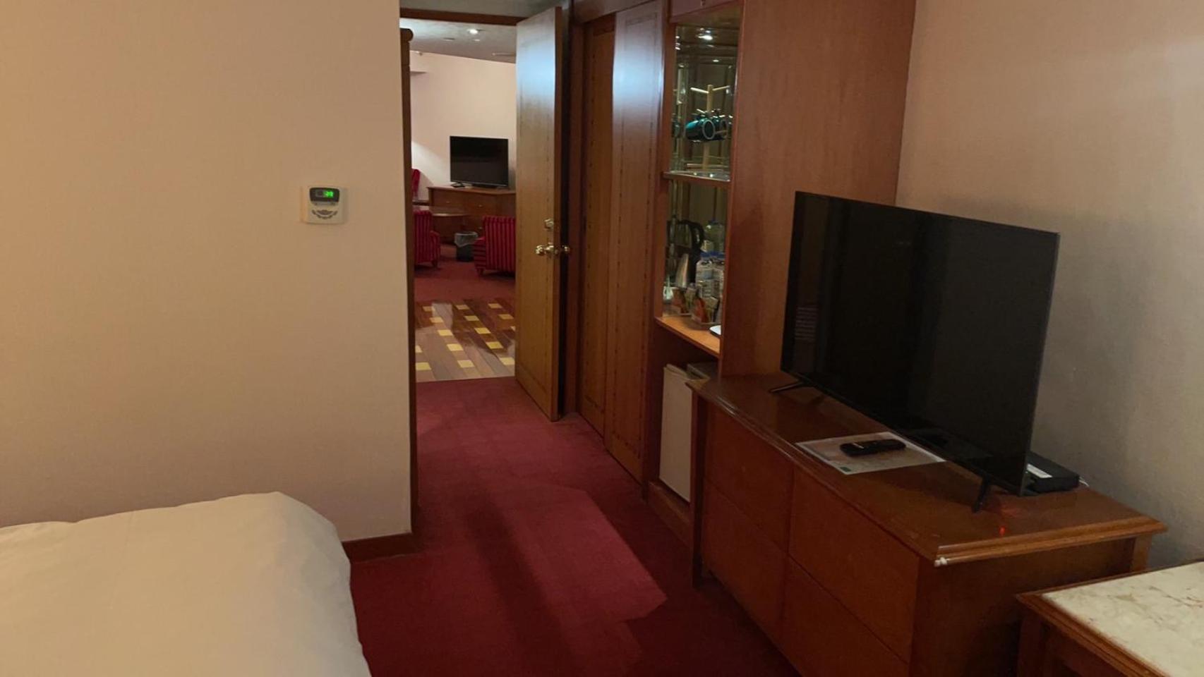 סינצ'ו סיטי Hotel Avenue מראה חיצוני תמונה