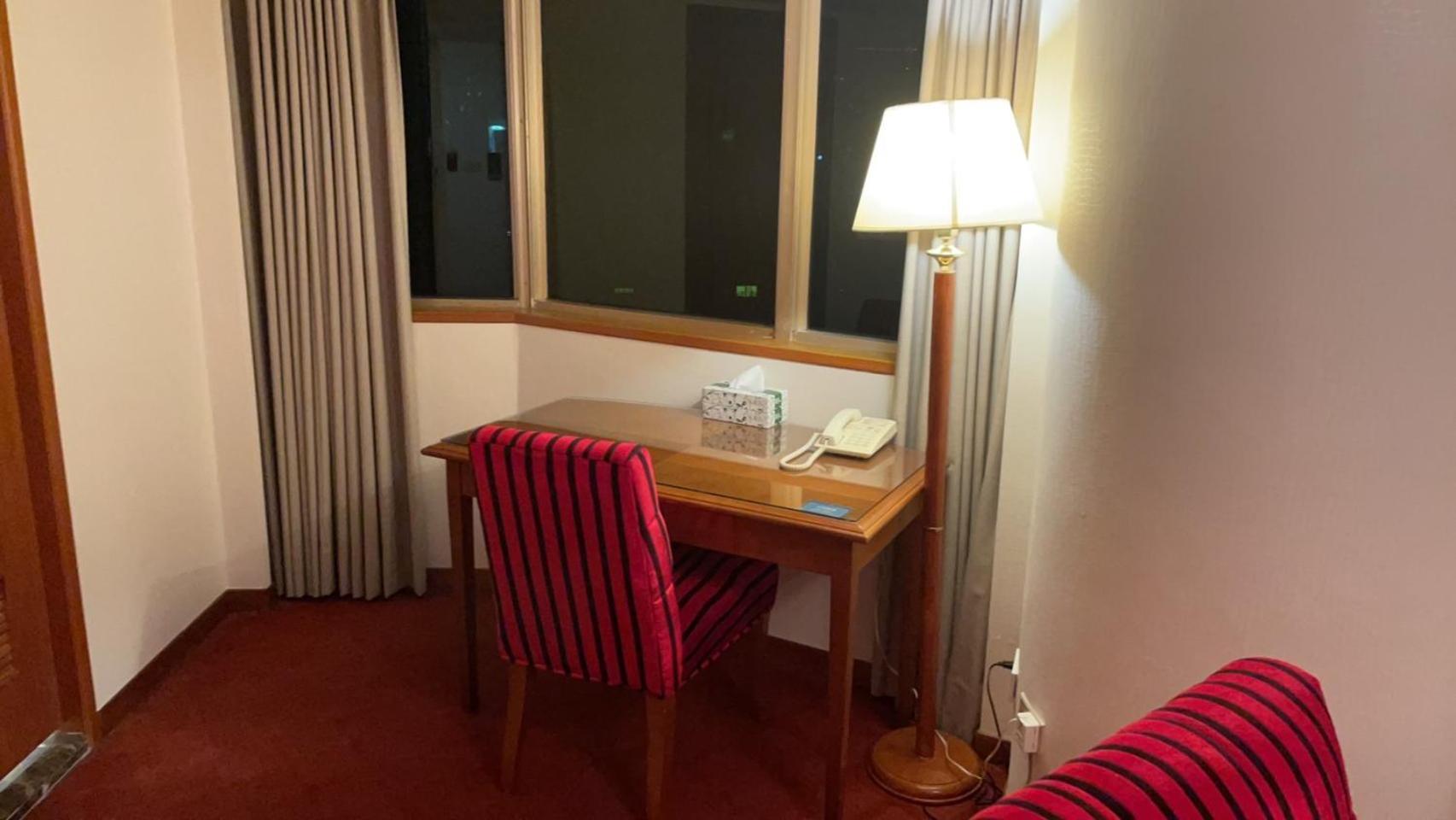סינצ'ו סיטי Hotel Avenue מראה חיצוני תמונה