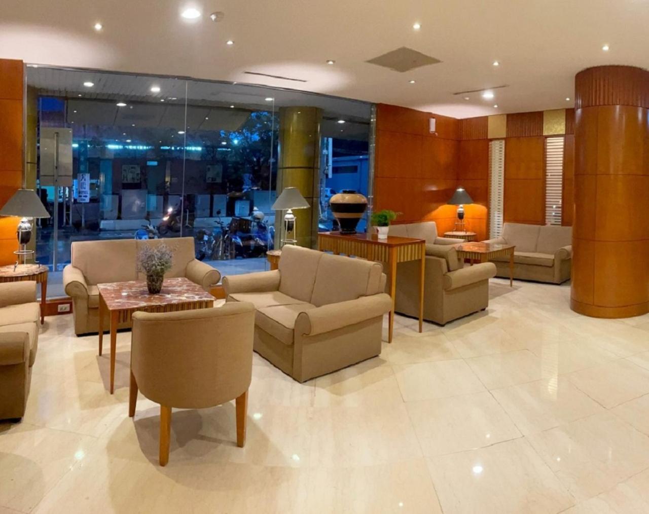 סינצ'ו סיטי Hotel Avenue מראה חיצוני תמונה